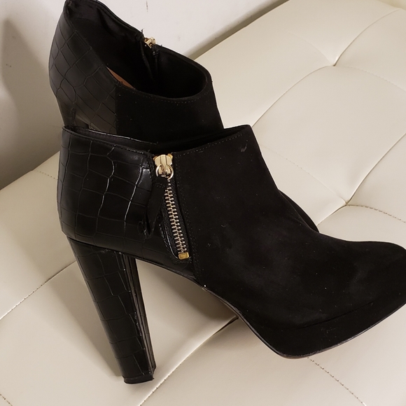 Black Heeled Boots - Picture 2 of 4